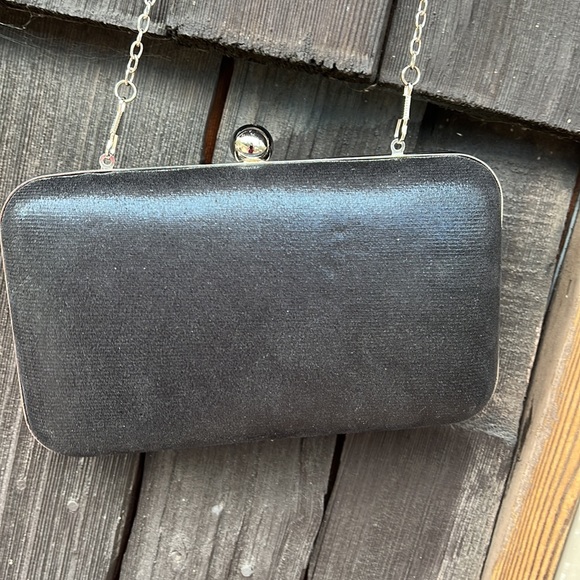 New without Tags, never worn black satin, smiley 😊 face handbag w/ chain. - Picture 10 of 11